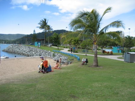Foreshore at Airlie Beach complete with swimming pool